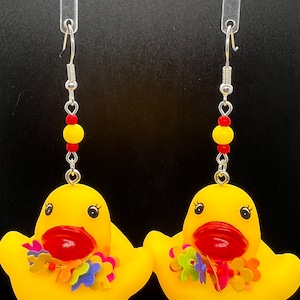 Cheerful Earful Alo-Ha rubber duck earrings