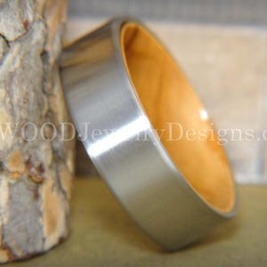 Bentwood Olivewood Core and Titanium Exterior