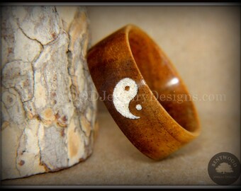 Bentwood Ring - "Hang Loose" Hawaiian Koa Wood Ring with Yin-Yang Symbol Beach Sand Inlay