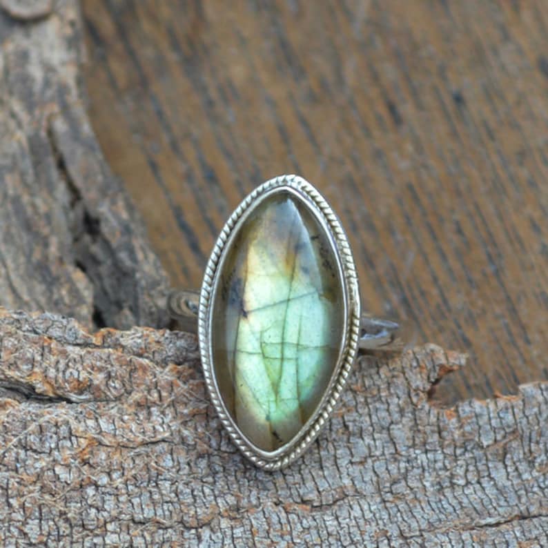 Birthstone Gift Silver Ring Designer Labradorite Ring OOak Labradorite Gemstone Ring Fine Labradorite Ring Marquise Labradorite Ring