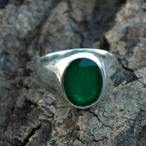Men's may birthstone rings outlet