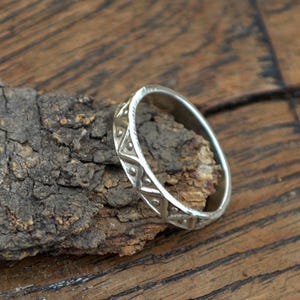Band ring, carved silver band ring, Sterling silver ornament ring, wedding band ring, 14K, 18K yellow gold band ring, white gold band ring