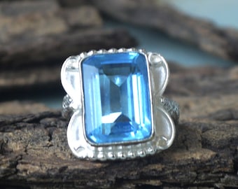 Bague en quartz bleu, bague de créateur de lunette florale, bague en argent sterling 925, bague en quartz bleu, bague cadeau en pierre de naissance, bague en quartz bleu octogone