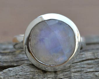 Rainbow Moonstone Ring, Round Faceted Moonstone Ring, 925 Sterling Silver Ring, Moonstone Ring, June Birthstone Ring, Bezel Set Gift Ring