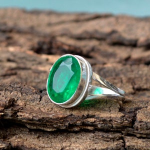 Emerald Gemstone Ring, Bezel Setting Emerald Ring, 925 Sterling Silver Ring, Oval Emerald Artisan Ring ,Rich Green Emerald Gemstone Ring
