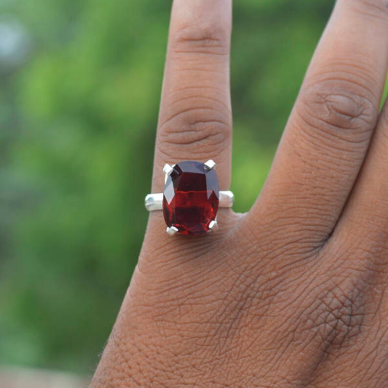 925 Sterling Silver Prong Set Ring,Quartz Ring,Beautiful Gift Ring Garnet Quartz Ring Junuary Birthstone Ring,Red Ring,Cushion Cut Stone