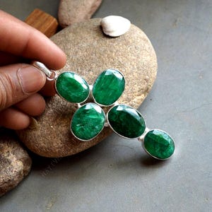 Echter Smaragd Edelstein Anhänger -Kreuz Handwerker Anhänger- 925 Sterling Silber Anhänger -Lünette Set Großer Anhänger - Gelbgold Anhänger