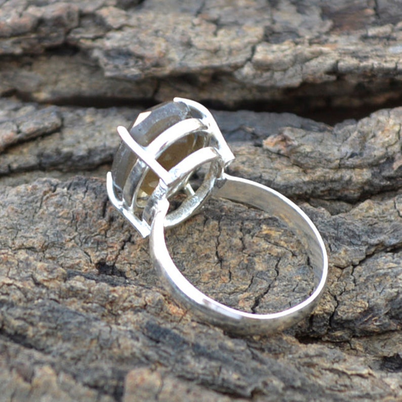 Fire Labradorite Gift Ring 925 Sterling Silver Ring Natural Gemstone Ring Prong Set Labradorite Ring Faceted Labradorite Gemstone Ring