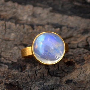 Matte Finish 14K Yellow Gold Ring- Round Rainbow Moonstone Ring -June Birthstone Gift Ring -Moonstone Gemstone Gold Ring -Wedding Gift Ring