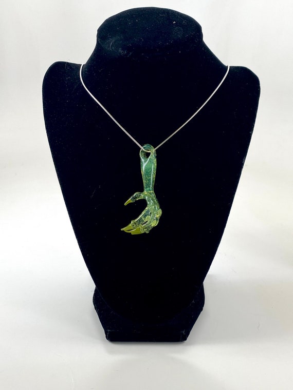 Color Changing Glass Dragon Claw 