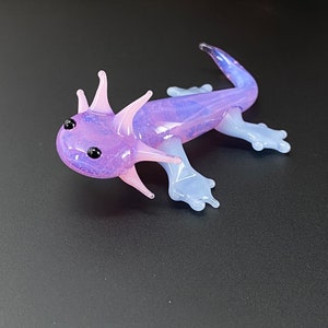 Cute Glass Axolotl Sculpture - Purple Blue Pink - Mud Puppy - Desk Friend - Aquarium Art - small figurine - mini lotl miniature