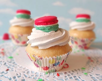 Fake Cupcake Realistic Christmas Holiday Red Green Macaron