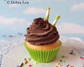 Gefälschte Cupcake Schokolade Minze Realistische Lebensmittel Requisite