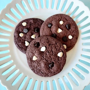 FAUX Chocolate Cookie with White Chocolate Chip Set Fake Fake Food Prop Decoration Handmade