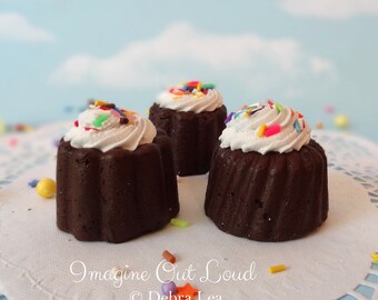 FAUX Mini Bundt Petit Four Fake Cakes English Tea Party Food Prop Photo Kitchen Decor Display