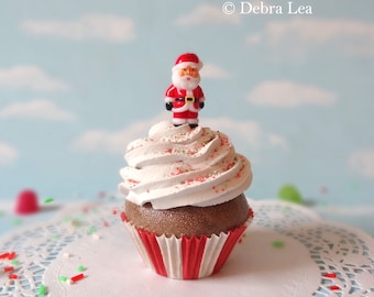 Fake Cupcake Realistic Christmas Holiday SANTA