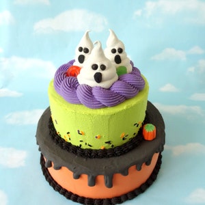 Faux Cake Centerpiece Fake Halloween Ghosts Decor Food Kitchen Display Prop READY TO SHIP