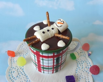 Fake Hot Chocolate cocoa Marshmallow Snowman Centerpiece Faux Drink Food Prop