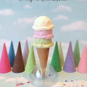 Gefälschte Eiscreme Kegel Farbwahl Gefälschte Dreifach Kugel Kegel Schokolade Vanille Erdbeere Lebensmittel Foto Prop Geschenk Dekor