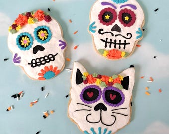 Fake Sugar Cookie Halloween Set of 3 Handmade Faux Sugar Skull  Day of The Dead Cat