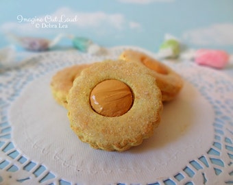Fake Cookies Peanut Butter Sandwich Linzer Tart Round