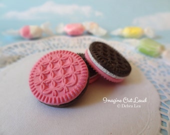 Fake Cookies Three Faux Neapolitan Chocolate Strawberry Sandwich Cookies