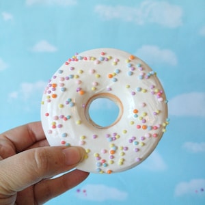 4&quot; Fake Donut Vanilla Frosted Pastel Sprinkles Doughnut Faux Food Prop Sculpture Display Decoration