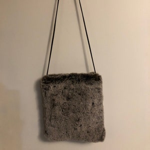 Medium Cross Body Bag