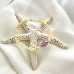 Purple Pikake / Milky Yellow Jade Bracelet | Pikake bracelet | Jade Bracelet | Flower Bracelet