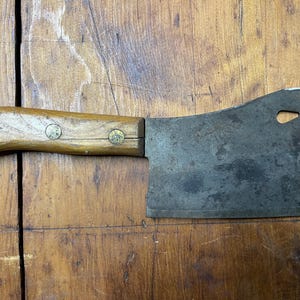 Stamped Antique Cleaver — Briddell of Crisfield 6”