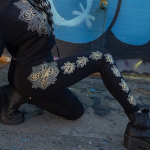 Crystal Mandala Chakra Leggings - Glow in the Dark Crystal Leggings - Sacred Geometry Leggings - Women&#39;s Leggings - Yoga Chakra Leggings