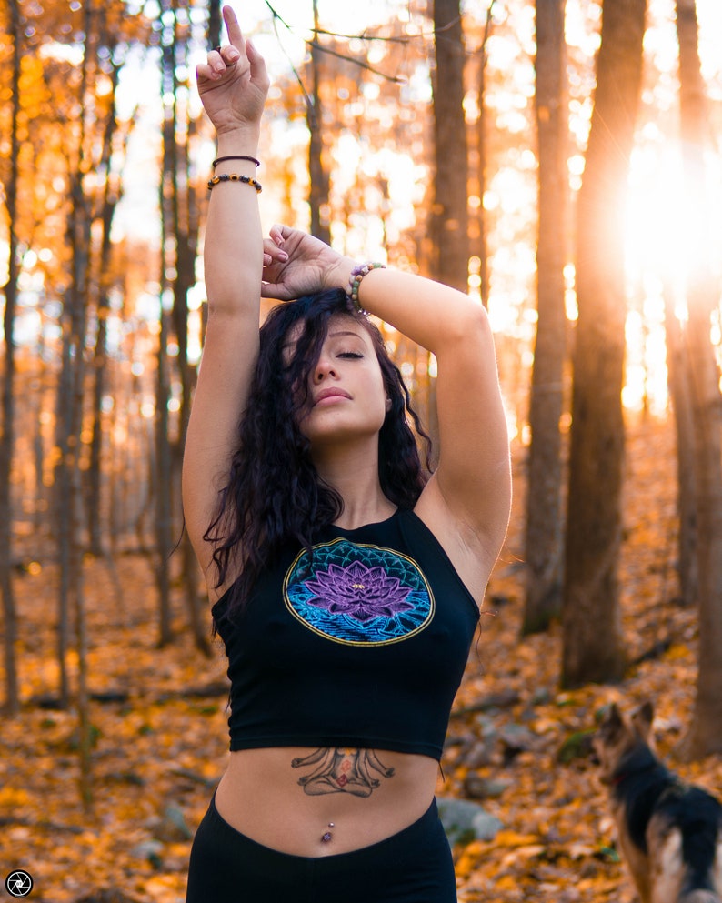 Handmade Screen Printed Lotus Flower Yoga Crop Top – Metallic Glow In The Dark Ink image 2