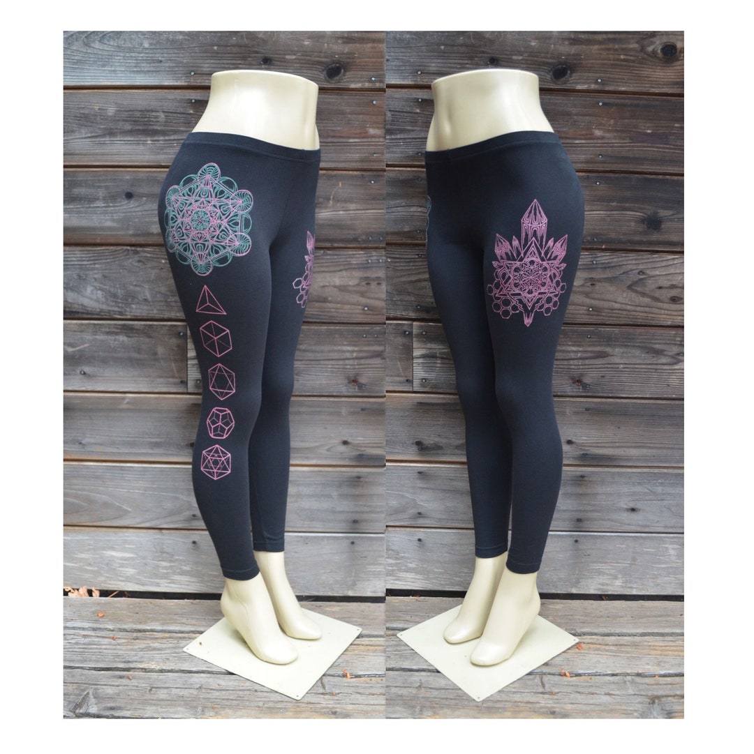 Black Crystal Cluster Yoga Leggings