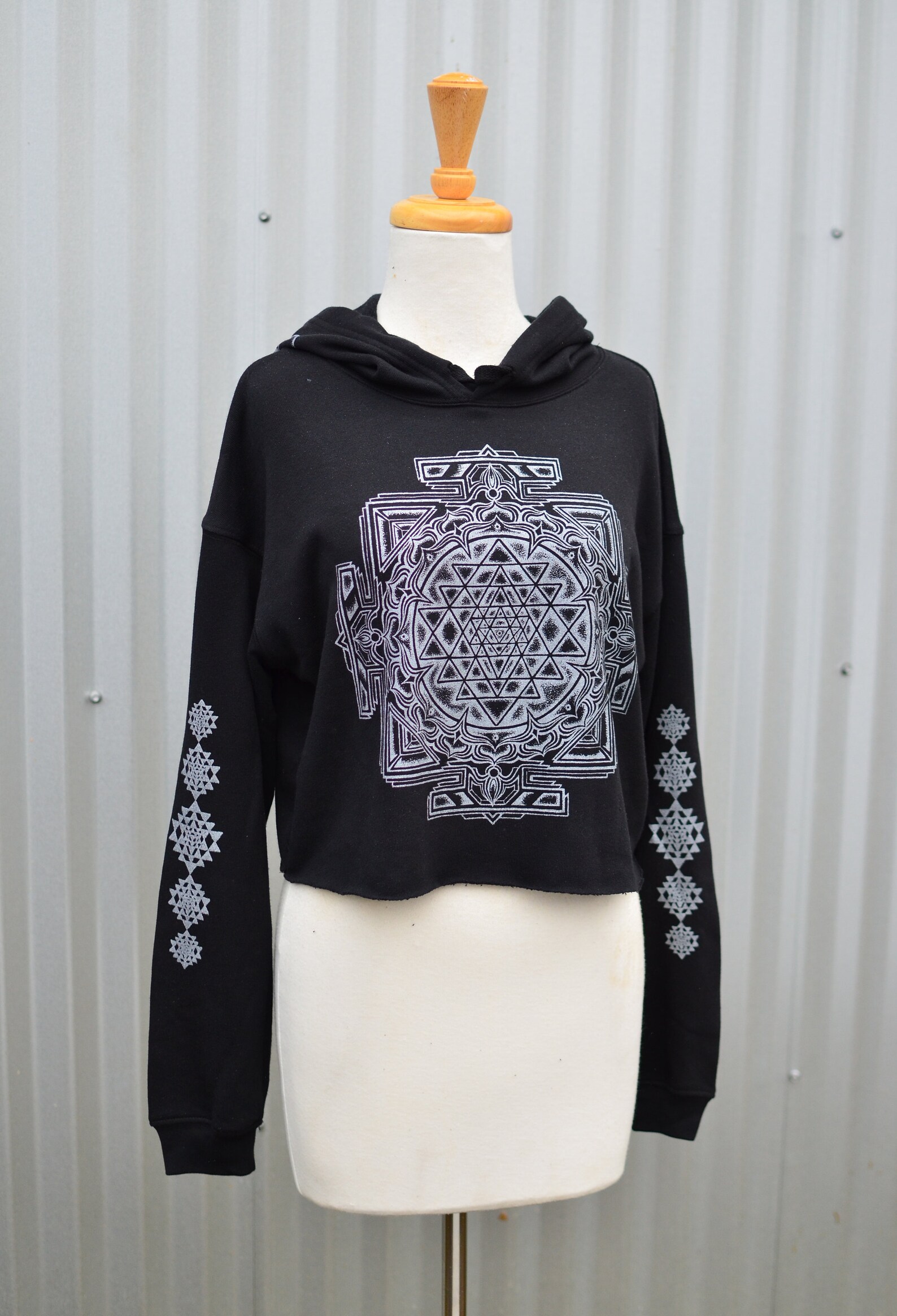 Silver Sri Yantra Cropped Pullover Hoodie Black Cropped - Etsy