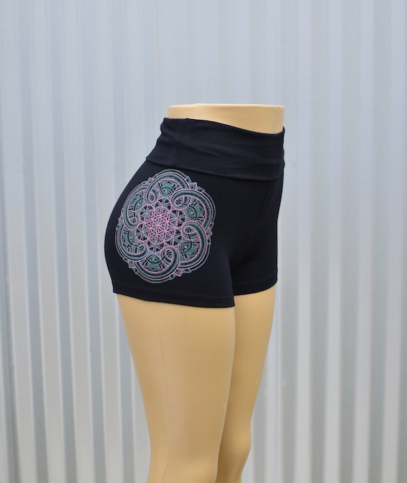 High waisted hot yoga deals shorts
