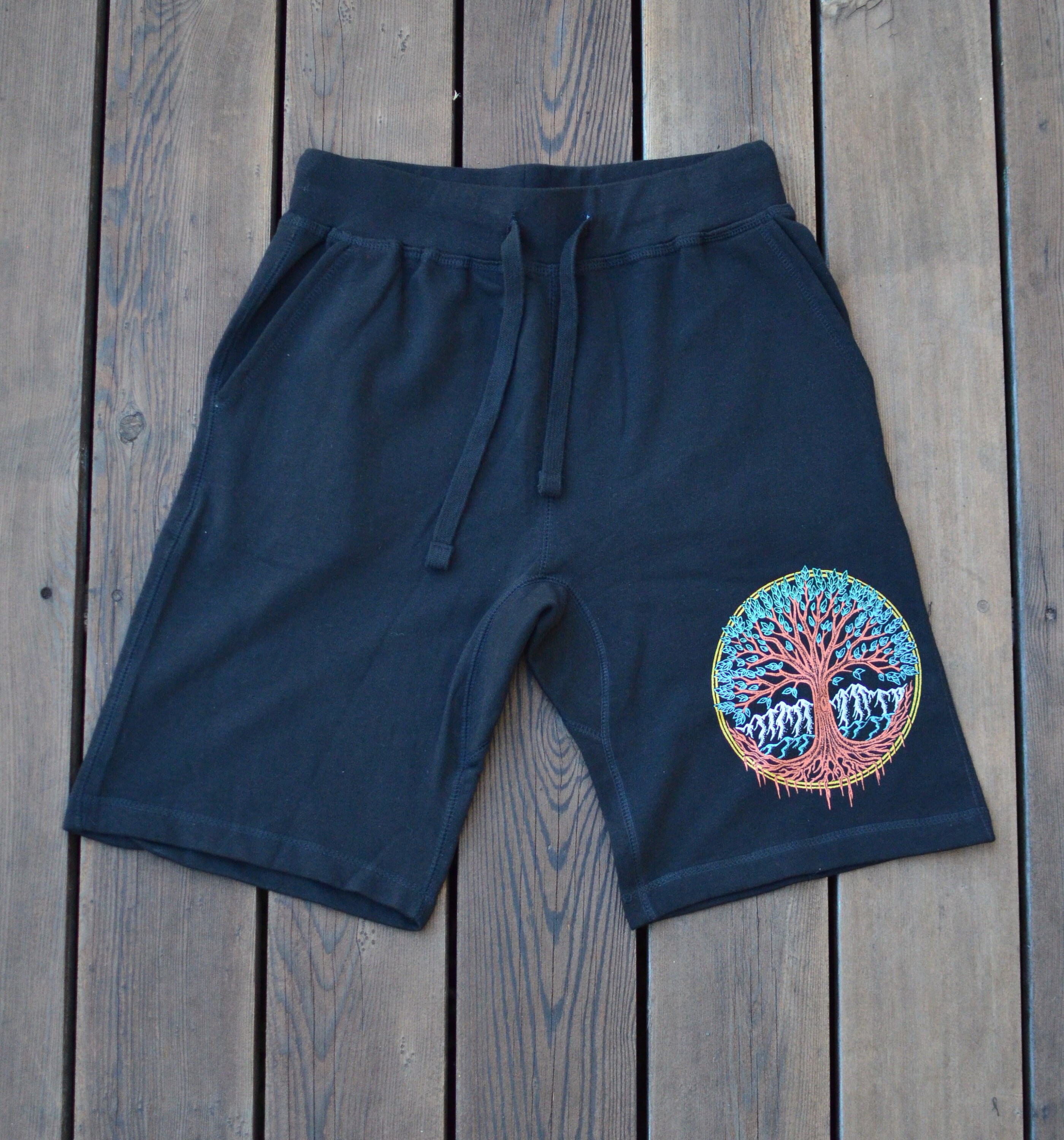 Tree of Life Sweat Shorts Men's Black Shorts Jogger Shorts