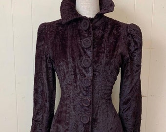 1930s M/L fuzzy Brown Velvet Fit and Flare Coat true vintage 28/ 30” waist