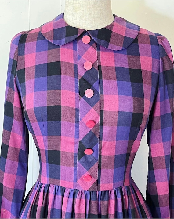 1960s L Plaid Peter Pan collar shirtwaist dress 3… - image 2