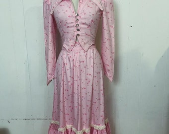 70s dagger collar Merivale collectable dress pink rosebud prairie