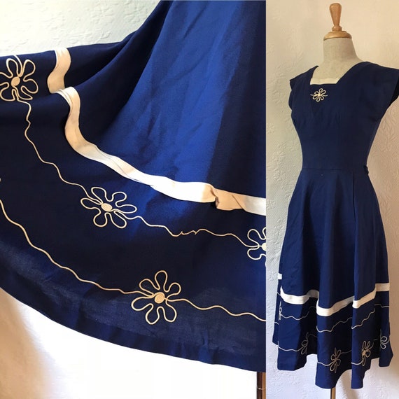 1940s navy cotton rayon frock with soutache daisy