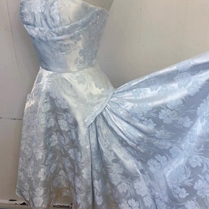 1940s FROZEN satin jacquard fit and flare frock with a Wheatsheaf & daisy pattern