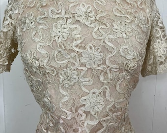 1960s ribbon lace cocktail dress evening gown