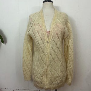 1980s fluffy MOHAIR Handknit cardigan M