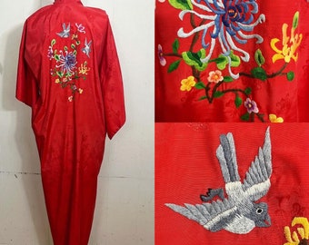 1960er Jahre Hand bestickt Kimono Robe Vögel Blumen