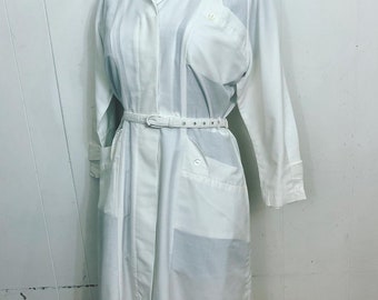 1970s L/XL white nurses uniform 4 pockets 34” waist