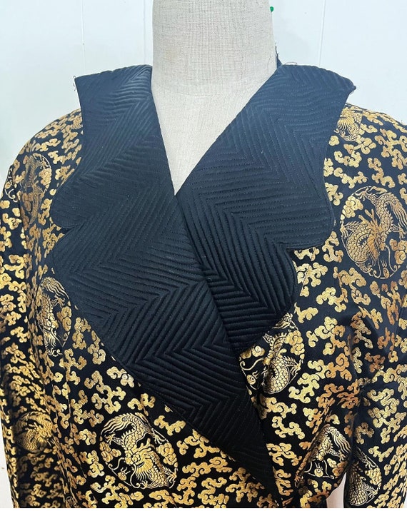 Antique silk 1920s / 1930s gold and black trapunt… - image 1