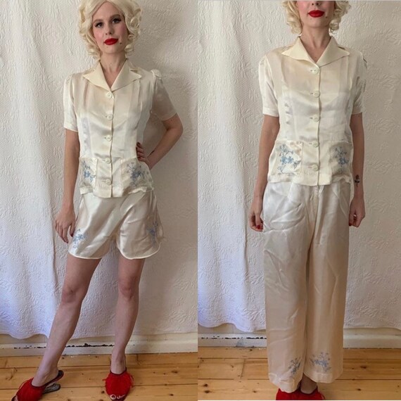 1930s cream satin embroidered pyjamas lounge three