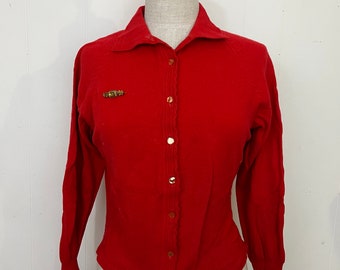 Un cardigan rouge brique #50s