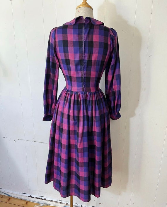 1960s L Plaid Peter Pan collar shirtwaist dress 3… - image 8