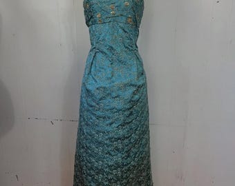 Jaren 50 gouden maxi-jurk met lovertjes, kralen en geborduurde blauwgroen